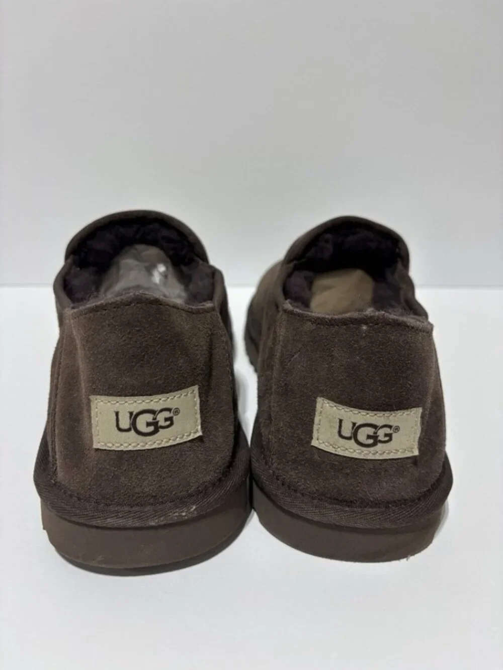 UGG Men’s Kenton Slippers Chocolate Suede, Size 12 M